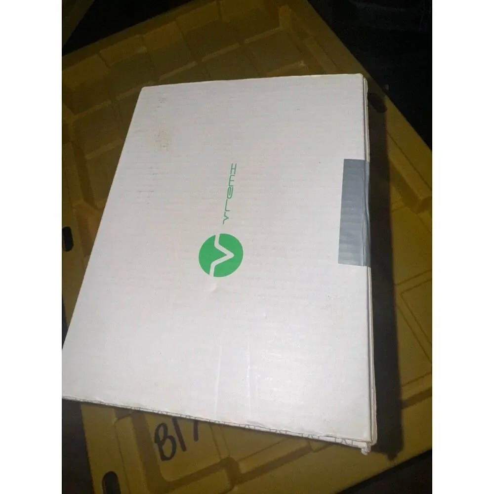 Single cup coffee maker new in box B16